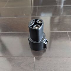 テスラ　純正　SAE　J1772　アダプター　普通充電