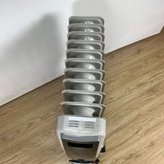 ✨🔔関東全域・送料無料🔔✨美品 TEKNOS（テクノス） オイルヒーター TOH-D1101 動作確認済み 家電の画像