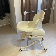 コンビ　ハイローチェアの画像