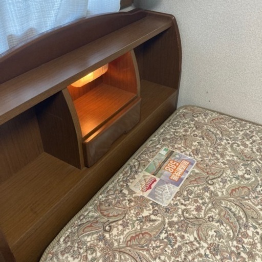 木製シングルベッド 大型引出し付き