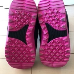 Burton スノボブーツの画像