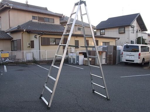 ピカ 四脚アジャスト式 アルミ 脚立 KS-300A　伸縮脚 10尺：2.69～3.00m