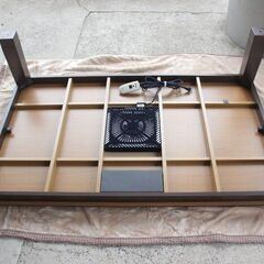 家具調こたつ✨長方形✨150cm×90cm✨高さ43cm✨動作確認済み✨中古品【こちらは店舗です。浜村鹿野温泉ICから3分 買取本舗 宮本リサイクル 営業時間9～19時 定休日水曜のみ←連絡できませんm(_ _)m】 G140の画像