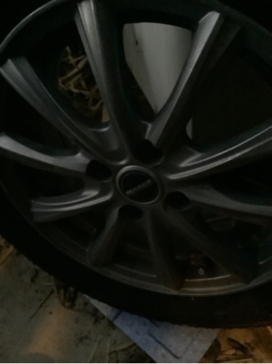 受付終了　スタッドレスタイヤ　185/65/R15 4本