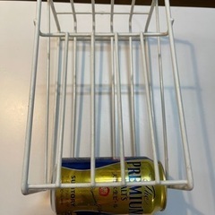 缶ストッカー