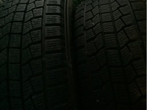 受付終了　スタッドレスタイヤ　185/65/R15 4本