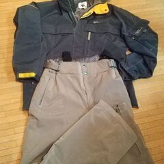 デサント  スキーウェア  ｻｲｽﾞO  美品