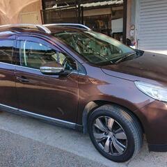 プジョー2008  車検満タンで綺麗です。
