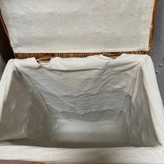 蓋付き籐のカゴ《お値引き中》の画像