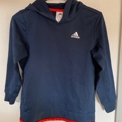 adidas アディダス パーカー（150cm）裏起毛 