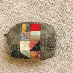 ハンドメイド　パッチワークポーチ