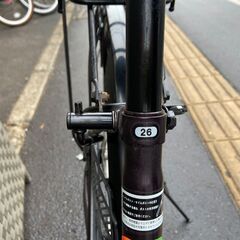 「リサイクルショップどりーむ荒田店」752　13267T　ママチャリ　２６インチ　カギ付き　LEDライト　ベル　紫の画像
