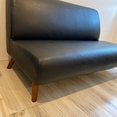 ソファ　黒の画像