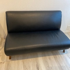 ソファ　黒の画像