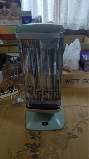 アラジン　遠赤グラファイトヒーター　AEH-2G10AJ　グリーン