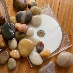 つやつや石　約 1500gの画像