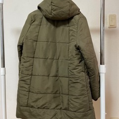 Shelly islandのダウンコートの画像