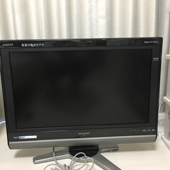 AQUOS DVD内蔵テレビです