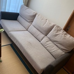 L字型3人掛けのソファの画像