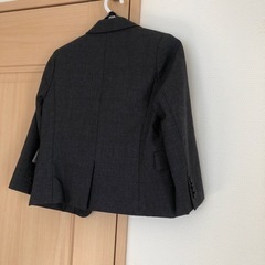 コムサイズムキッズ　ジャケット　スーツの画像