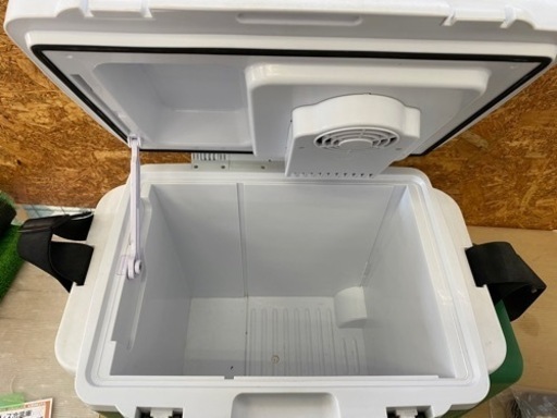 ポータブル冷温庫　日立　UL18DSL　【寄楽屋大網茂原店】 ポータブル冷温庫日立UL18DSL【寄楽屋大網茂原店】 (寄楽屋大網茂原店