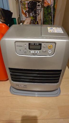 石油ファンヒーターです。