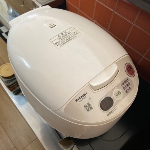 炊飯器　SHARP KS-F105