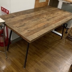Knot  antiques（ノットアンティークス）ダイニングテーブル　ナチュラル　天板キズ有　パイン古材　参考価格¥46,200