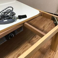 こたつ　75cm正方形　リバーシブル（木目調/オフホワイト） の画像