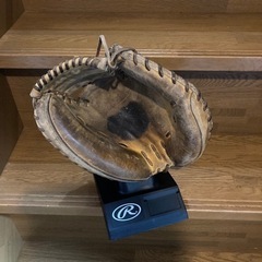 ローリングス　グローブ飾る台の画像