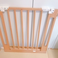 ベビーフェンス