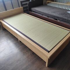 ニトリ　畳シングルベッド 　引出し付き『美品中古』 　【リサイク...