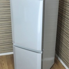 (送料無料) 2020年 極美品 146L 冷蔵庫 ユーザーレビ...