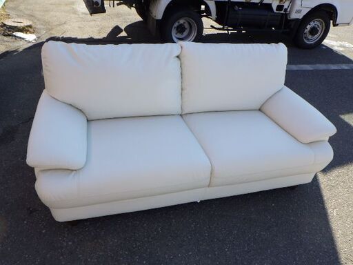 ニトリ　3人用合皮ソファ　Nシールド キャッツ 　ホワイト　￥21,780税込
