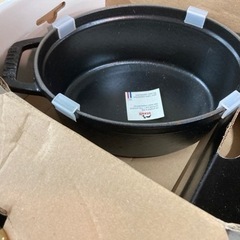 STAUB/ストウブ  ココット　オーバル　１５ｃｍ　　リサイクルショップ宮崎屋住吉店　 25.8.24の画像