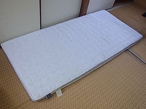 西川の凹凸プロファイル敷布団、シングルサイズ、水色