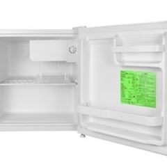 1/15(土)8時半まで✨2021年製新品✨( 1ドア冷蔵庫 ４６Ｌ) 早い者勝ち✨YRZC05H1 ホワイトの画像
