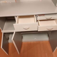 食器棚0円でお譲りしますの画像