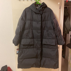 ユニクロ　ダウンロングコート　ブラック　XXLの画像