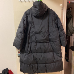 ユニクロ　ダウンロングコート　ブラック　XXLの画像