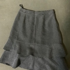 タキヒヨー　ひざ丈スカート　サイズM ウエスト61、ヒップ85センチの画像