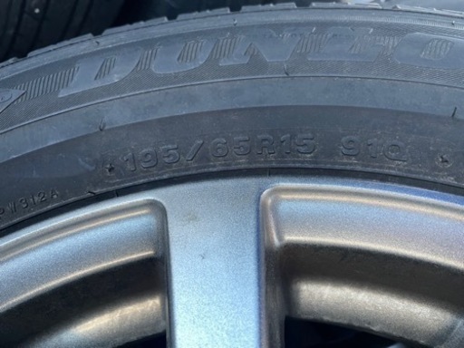 ダンロップ　スタッドレス　195/65R15