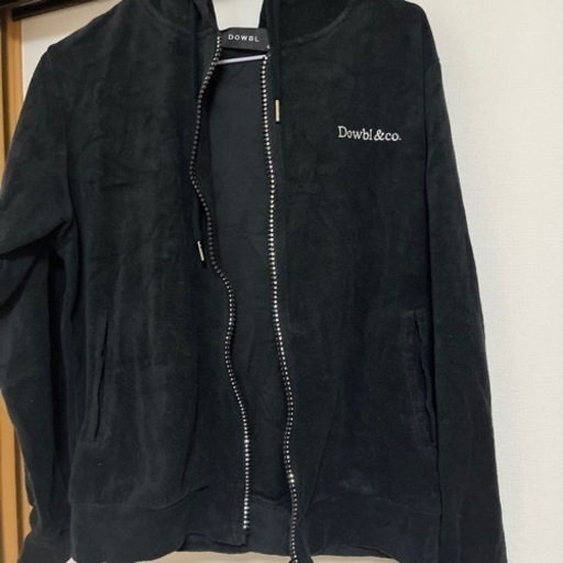 DOWBL キラキラパーカー