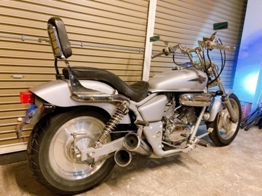 マグナ250 配送可能　支払いは現金or振り込みも可能　② ホンダ マグナ250 配送可能 支払いは現金or振り込みも可能 【公式通販】