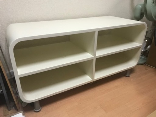 レトロなキャビネット　棚