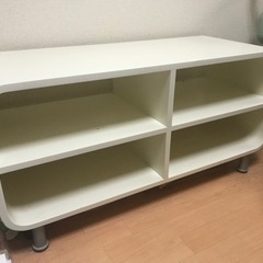 レトロなキャビネット　棚