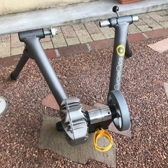 ロードバイク用ローラー台