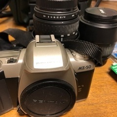 フィルム一眼レフカメラ
