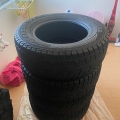 265/65r17 スタッドレス4本セット　ヨコハマ　ジオランダ...