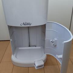 おむつゴミ箱 おむつペール 日本育児 におわーず 取替ロール付の画像